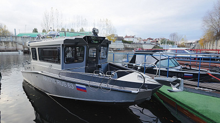 Катер Swift Chaser 700 CSR LE